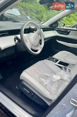 Седан Honda e:NP2 2024 в 