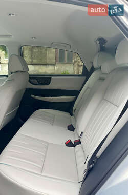 Седан Honda e:NP2 2024 в 