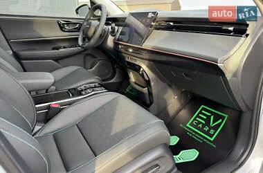 Внедорожник / Кроссовер Honda e:NP2 2024 в 