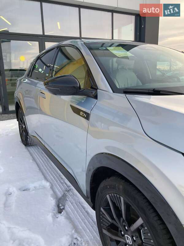 Внедорожник / Кроссовер Honda e:NP2 2024 в Львове