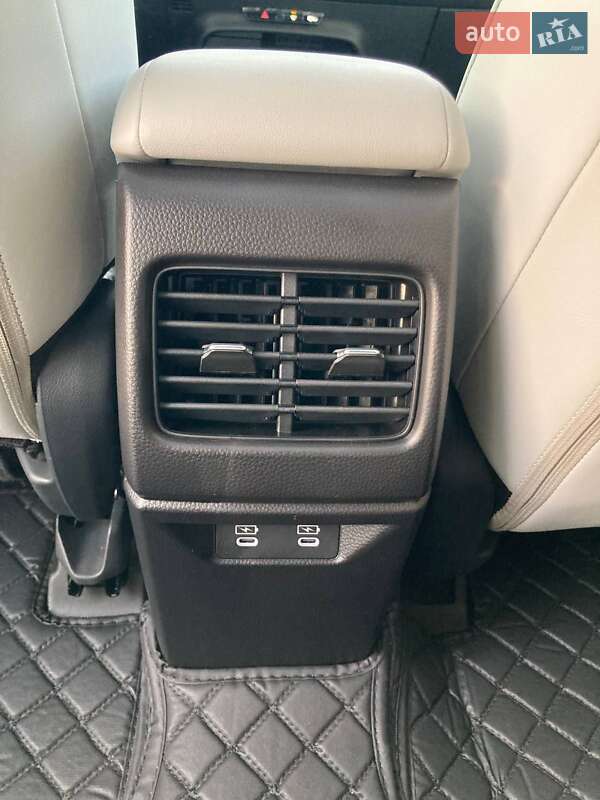 Внедорожник / Кроссовер Honda e:NP2 2024 в Львове