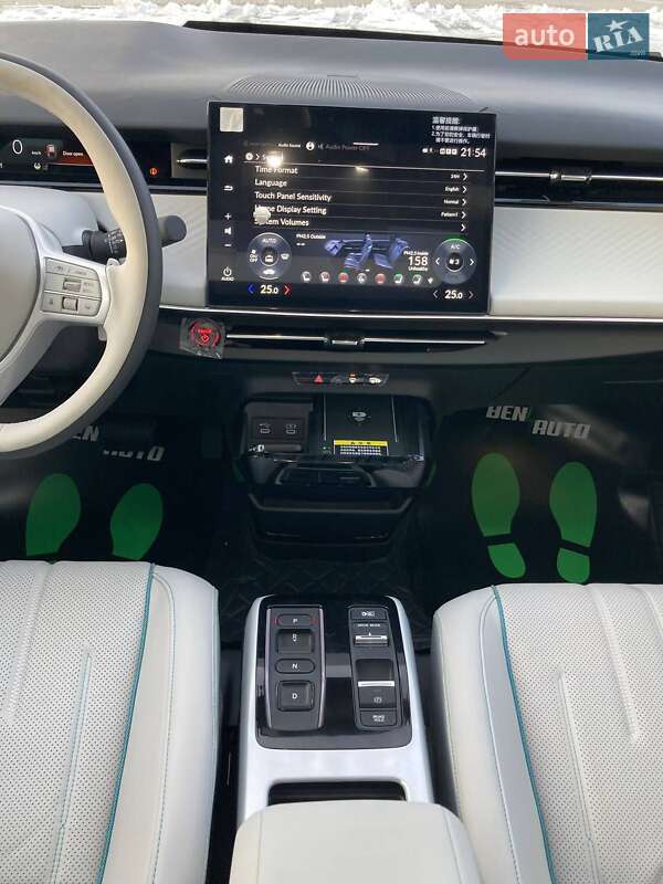 Внедорожник / Кроссовер Honda e:NP2 2024 в Львове