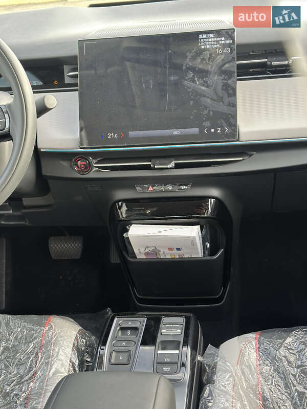 Внедорожник / Кроссовер Honda e:NS2 2025 в Киеве