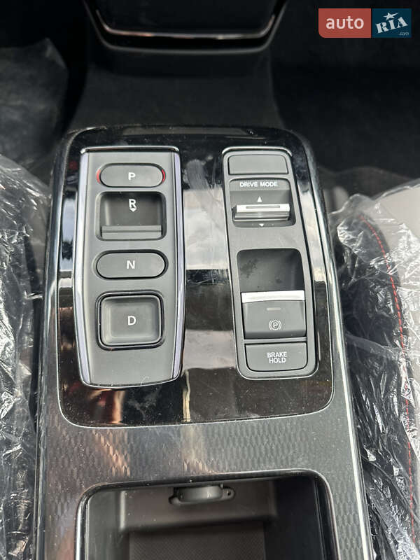 Внедорожник / Кроссовер Honda e:NS2 2025 в Киеве