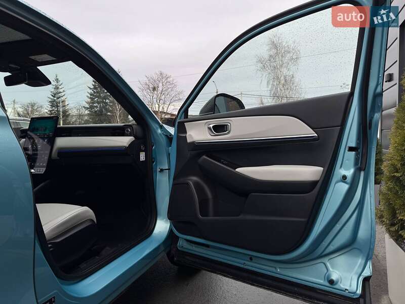 Внедорожник / Кроссовер Honda e:Ny1 2023 в Ровно
