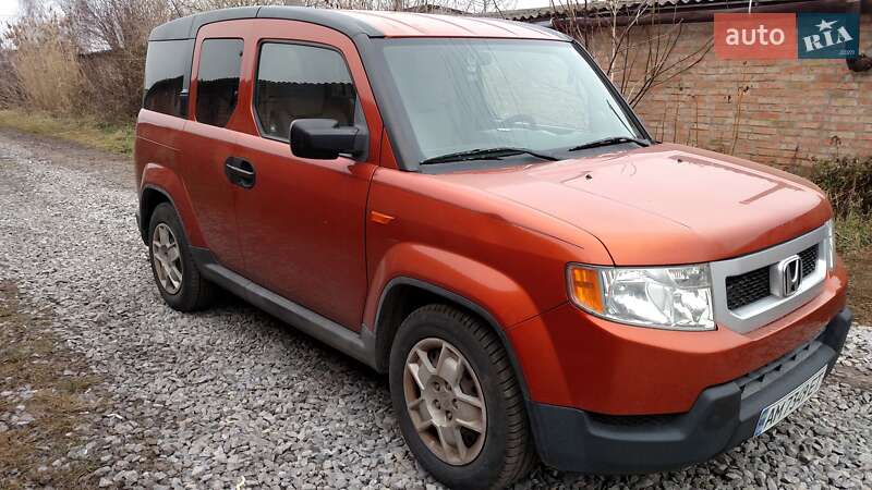 Внедорожник / Кроссовер Honda Element 2010 в Бердичеве
