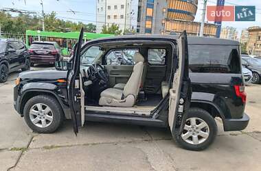 Внедорожник / Кроссовер Honda Element 2011 в 