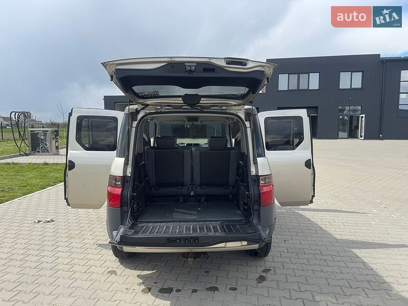 Позашляховик / Кросовер Honda Element 2003 в Чернігові