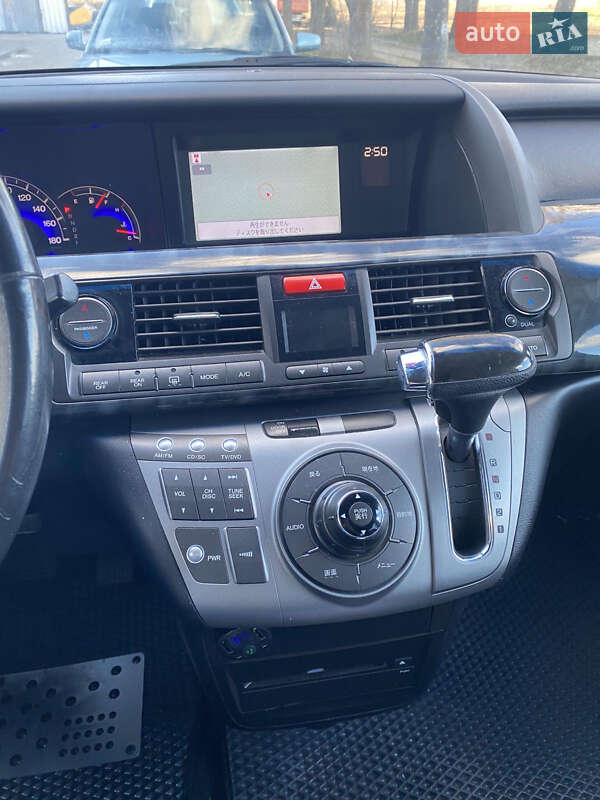 Минивэн Honda Elysion 2010 в Херсоне