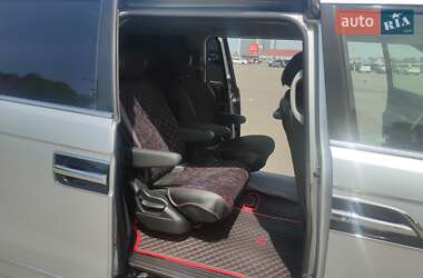 Минивэн Honda Elysion 2012 в 