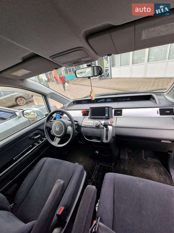 Минивэн Honda Elysion 2009 в Покровском