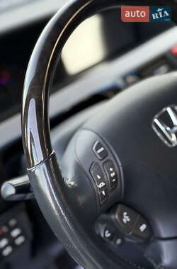Минивэн Honda Elysion 2011 в 