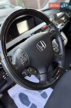 Минивэн Honda Elysion 2011 в 
