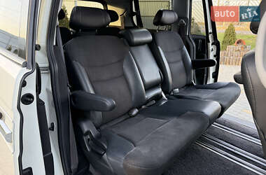 Минивэн Honda Elysion 2011 в 