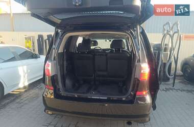 Минивэн Honda Elysion 2012 в 