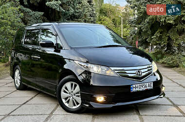 Минивэн Honda Elysion 2012 в 