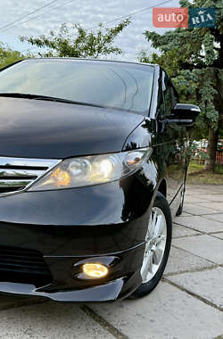 Минивэн Honda Elysion 2012 в 