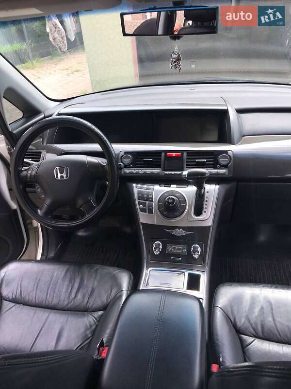 Минивэн Honda Elysion 2012 в Великодолинском