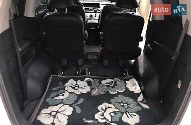 Минивэн Honda Elysion 2012 в 