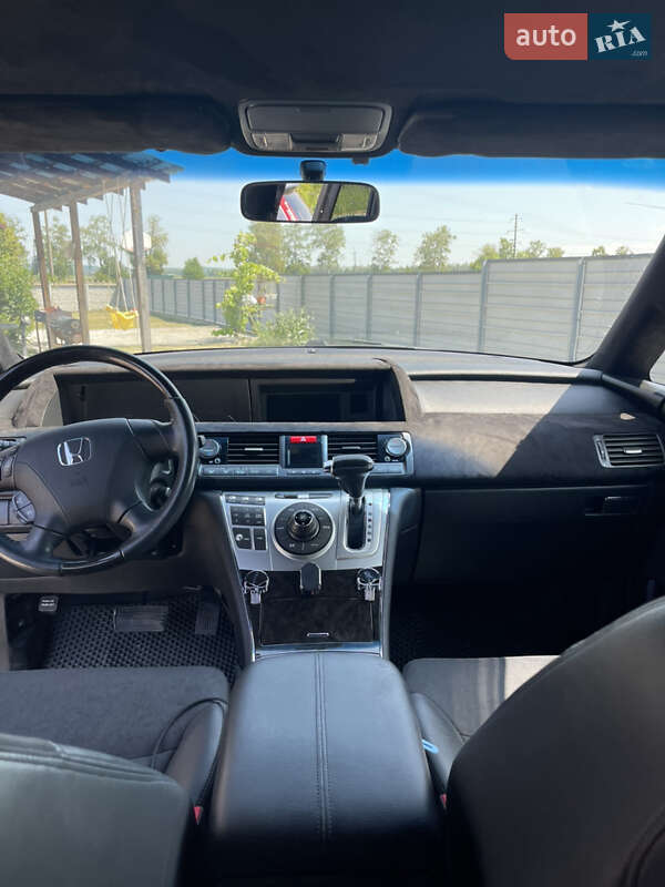 Мінівен Honda Elysion 2010 в Івано-Франківську