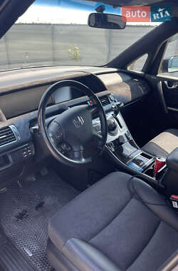 Мінівен Honda Elysion 2010 в 