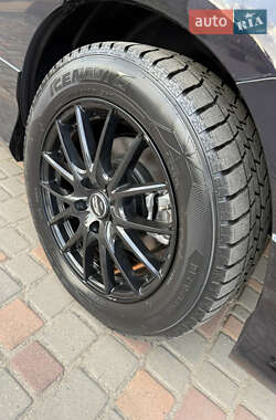 Минивэн Honda Elysion 2012 в 