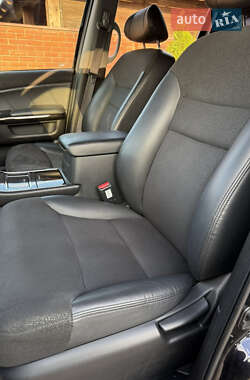 Минивэн Honda Elysion 2012 в 