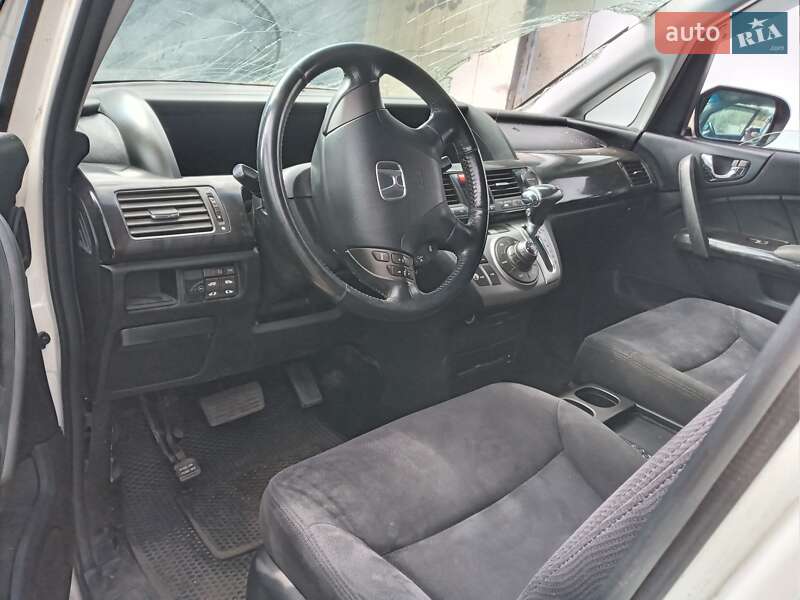 Минивэн Honda Elysion 2010 в Днепре