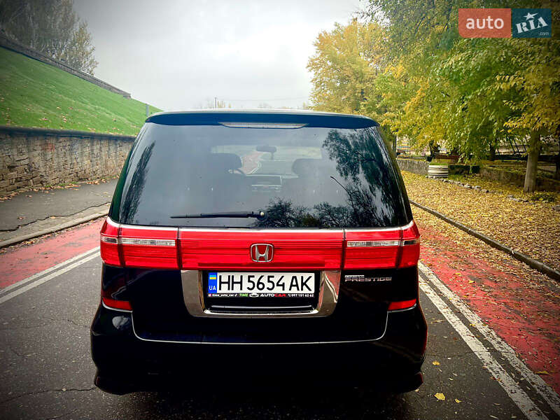 Минивэн Honda Elysion 2012 в Николаеве