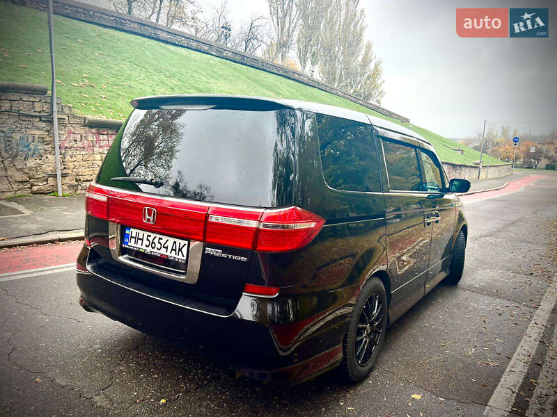 Минивэн Honda Elysion 2012 в Николаеве