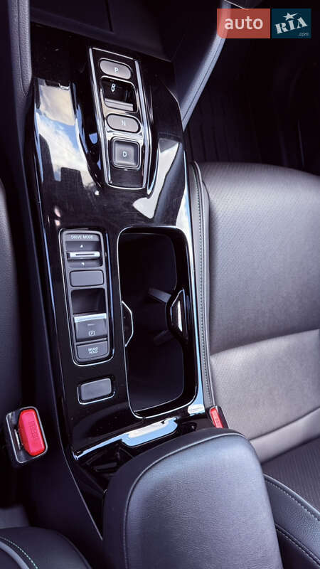 Внедорожник / Кроссовер Honda eNP1 2022 в Буче
