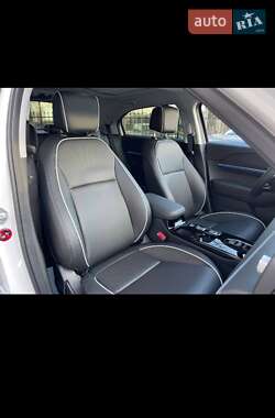 Внедорожник / Кроссовер Honda eNS1 2023 в 