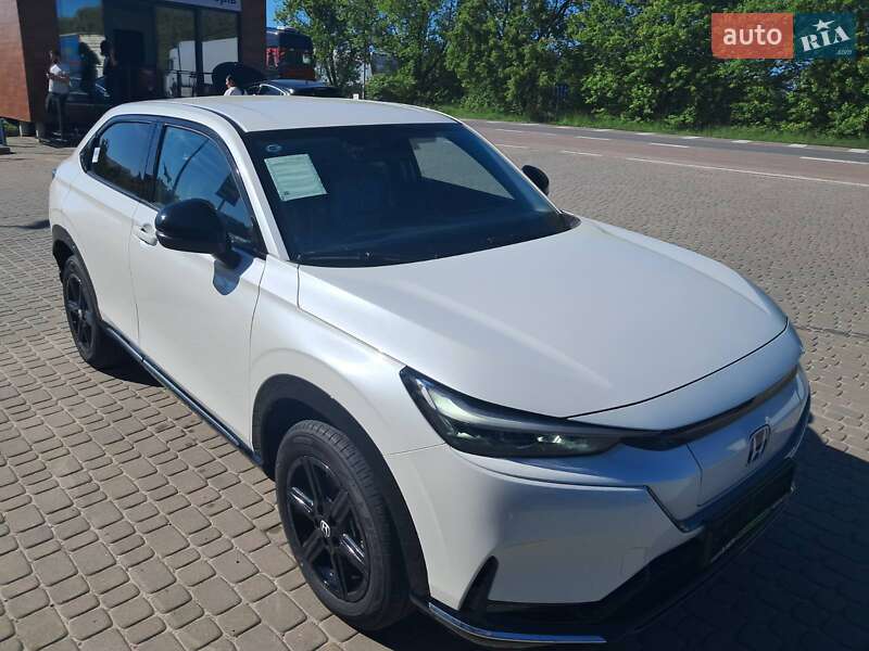 Honda eNS1 2024
