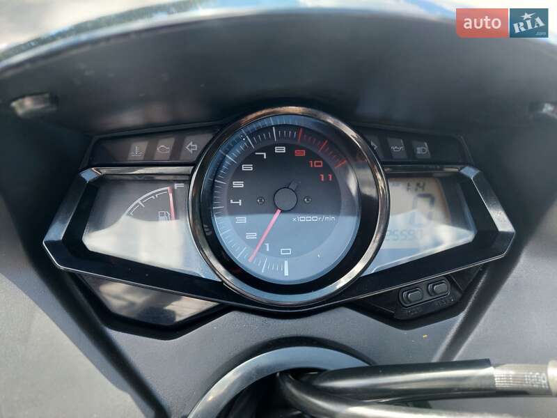 Макси-скутер Honda Faze 250 2011 в Малине