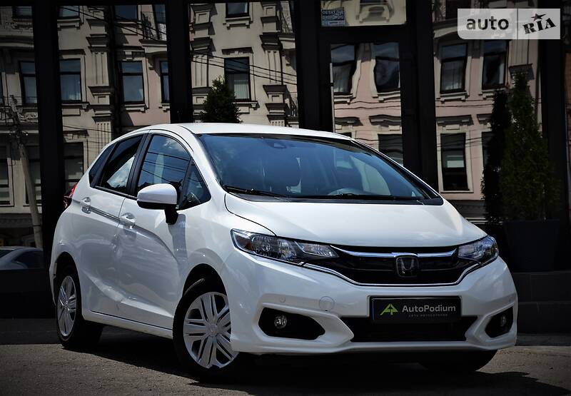 Auto Ria Prodam Honda Fit 17 Benzin 1 5 Hetchbek Bu V Kieve Cena