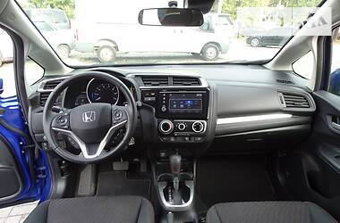 Хэтчбек Honda Fit 2017 в 
