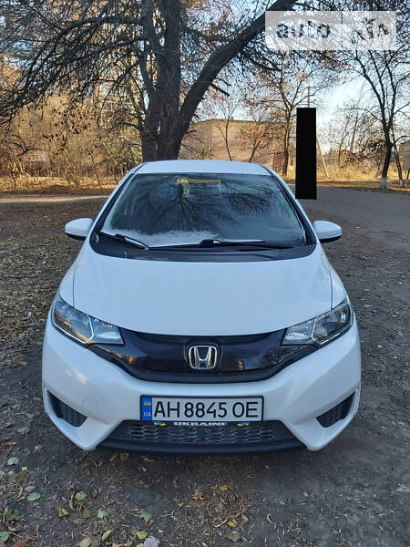Хэтчбек Honda Fit 2015 в Киеве
