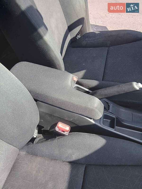 Хетчбек Honda Fit 2015 в Тернополі