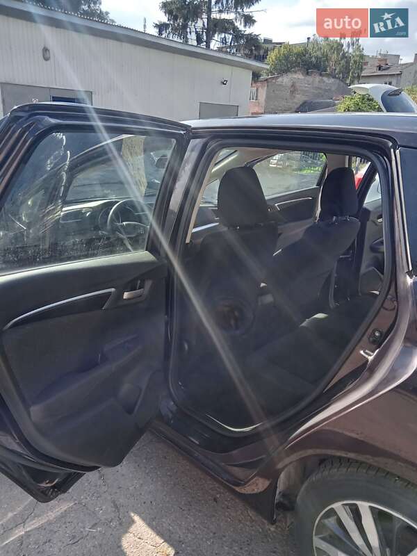 Хетчбек Honda Fit 2015 в Тернополі