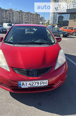 Хэтчбек Honda Fit 2012 в Киеве