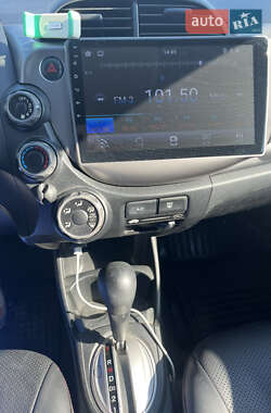 Хэтчбек Honda Fit 2012 в Киеве