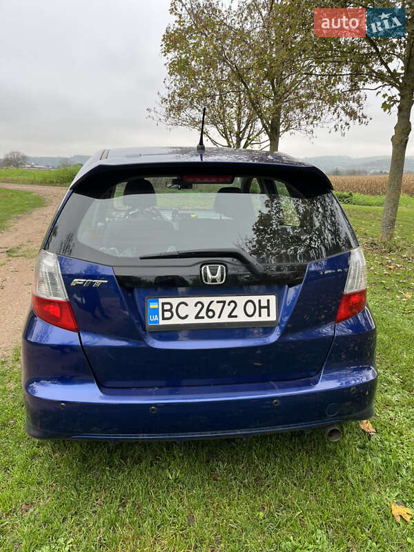 Хэтчбек Honda Fit 2014 в Львове