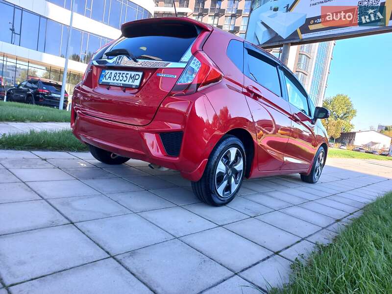 Хетчбек Honda Fit 2016 в Києві