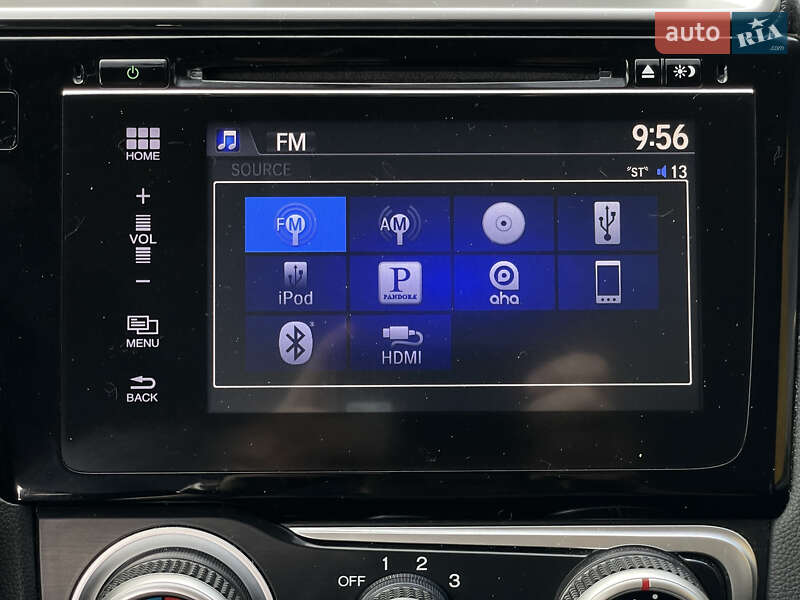 Хэтчбек Honda Fit 2015 в Одессе