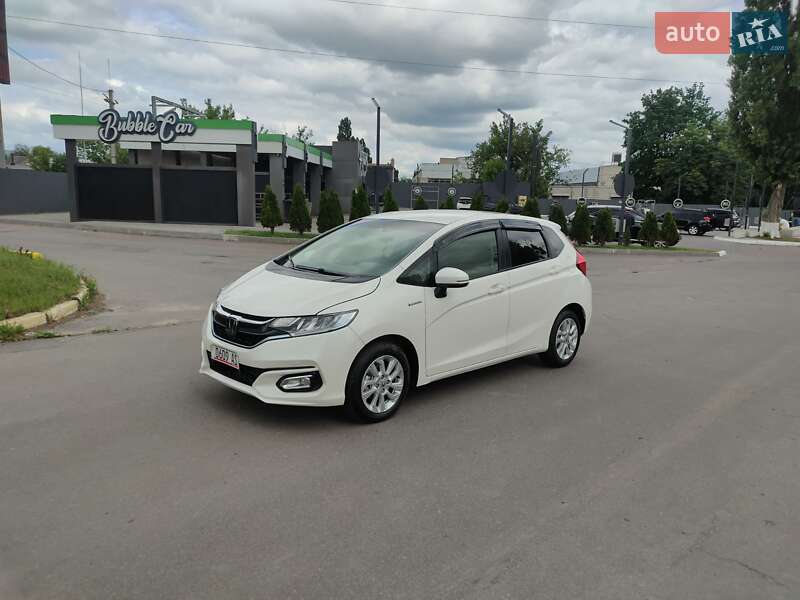 Хэтчбек Honda Fit 2018 в 