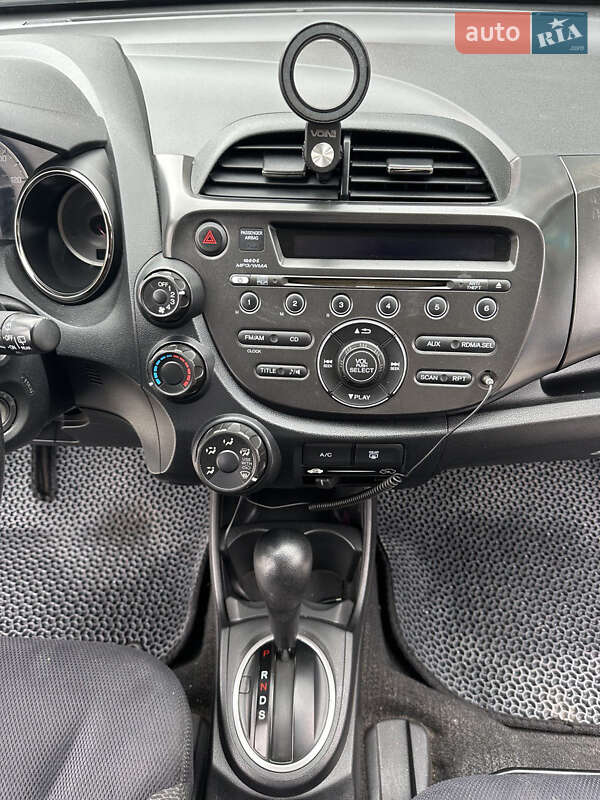 Хетчбек Honda Fit 2013 в Тернополі фото 9 Хетчбек Honda Fit 2013 в Тернополі