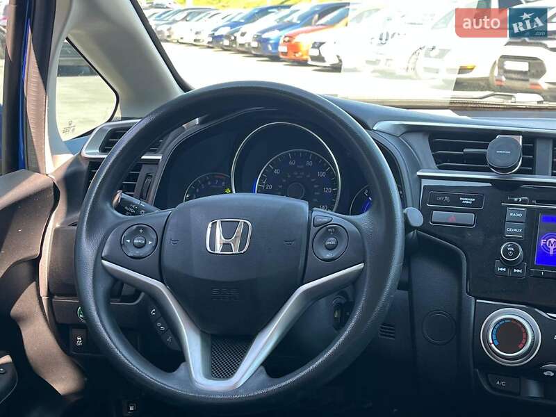 Хетчбек Honda Fit 2016 в Львові