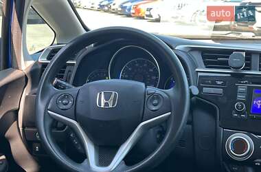 Хэтчбек Honda Fit 2016 в 