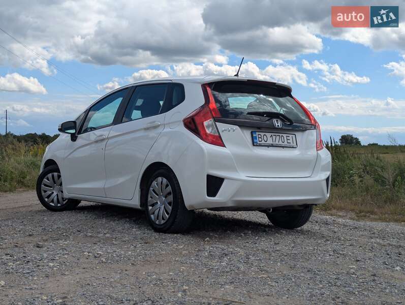 Хетчбек Honda Fit 2015 в Тернополі фото 2 Хетчбек Honda Fit 2015 в Тернополі