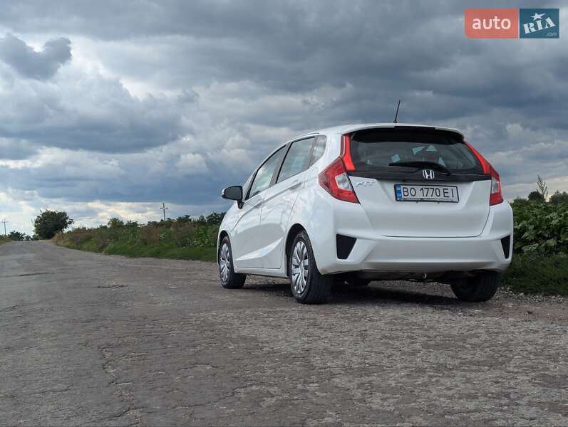 Хетчбек Honda Fit 2015 в Тернополі фото 7 Хетчбек Honda Fit 2015 в Тернополі